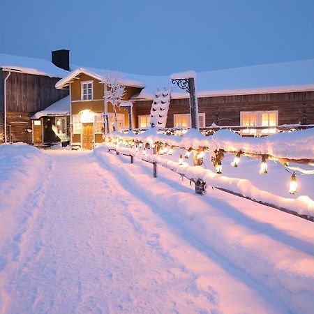 Elves Village Hotel Köngäs Extérieur photo