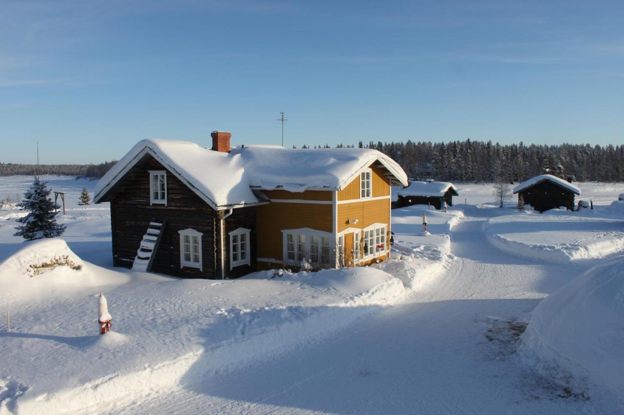 Elves Village Hotel Köngäs Extérieur photo