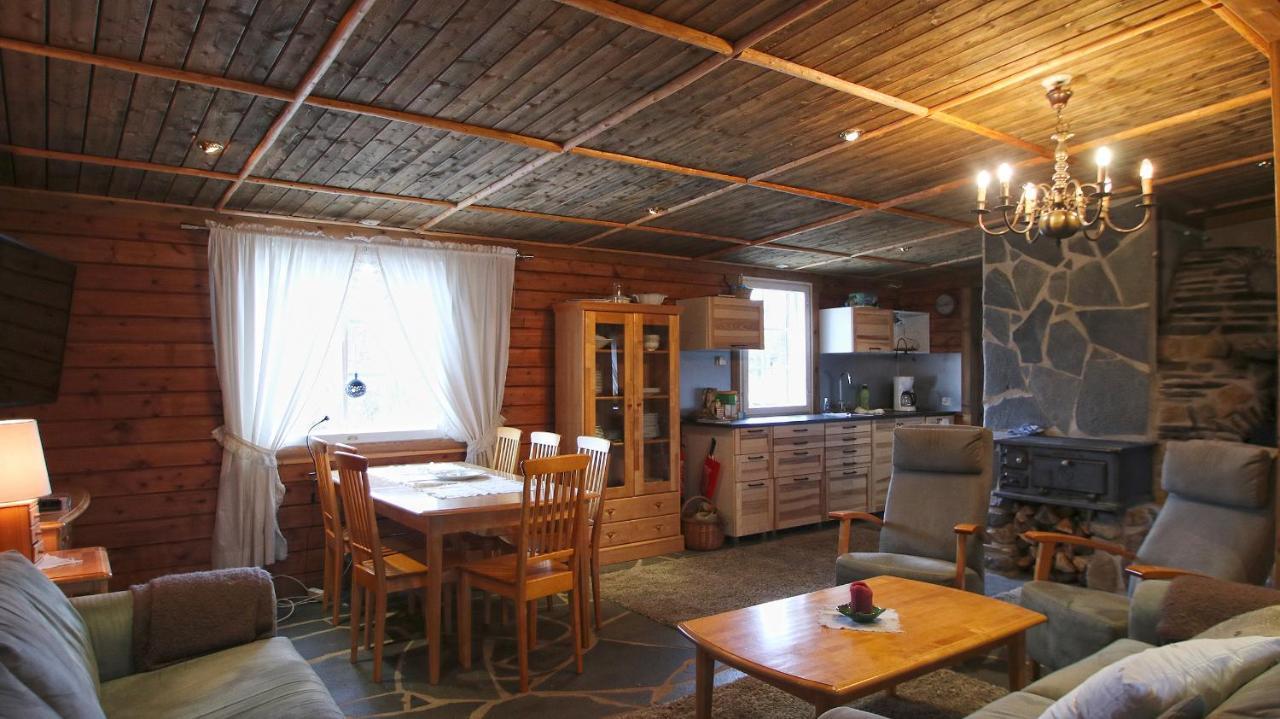 Elves Village Hotel Köngäs Extérieur photo