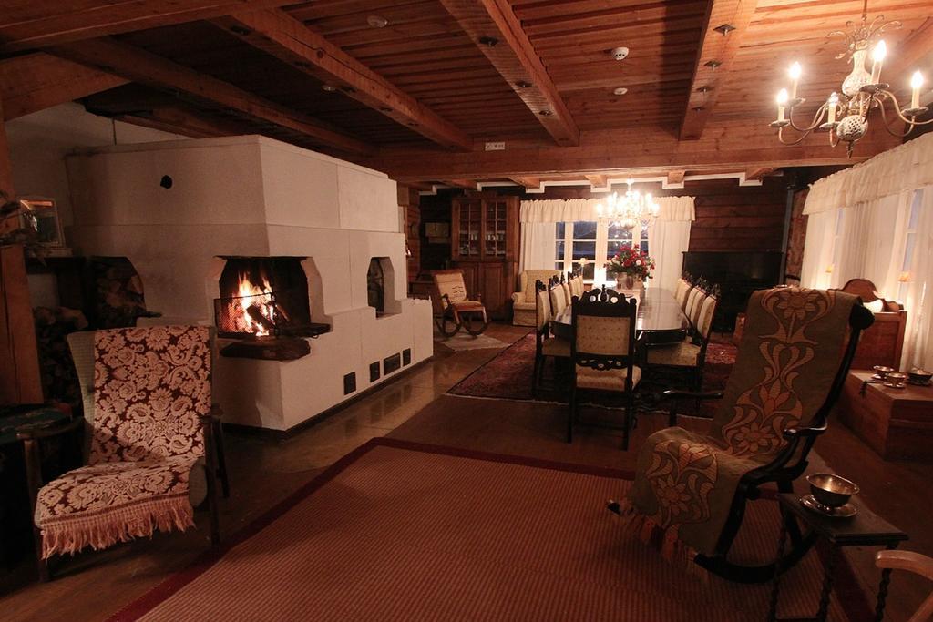 Elves Village Hotel Köngäs Extérieur photo
