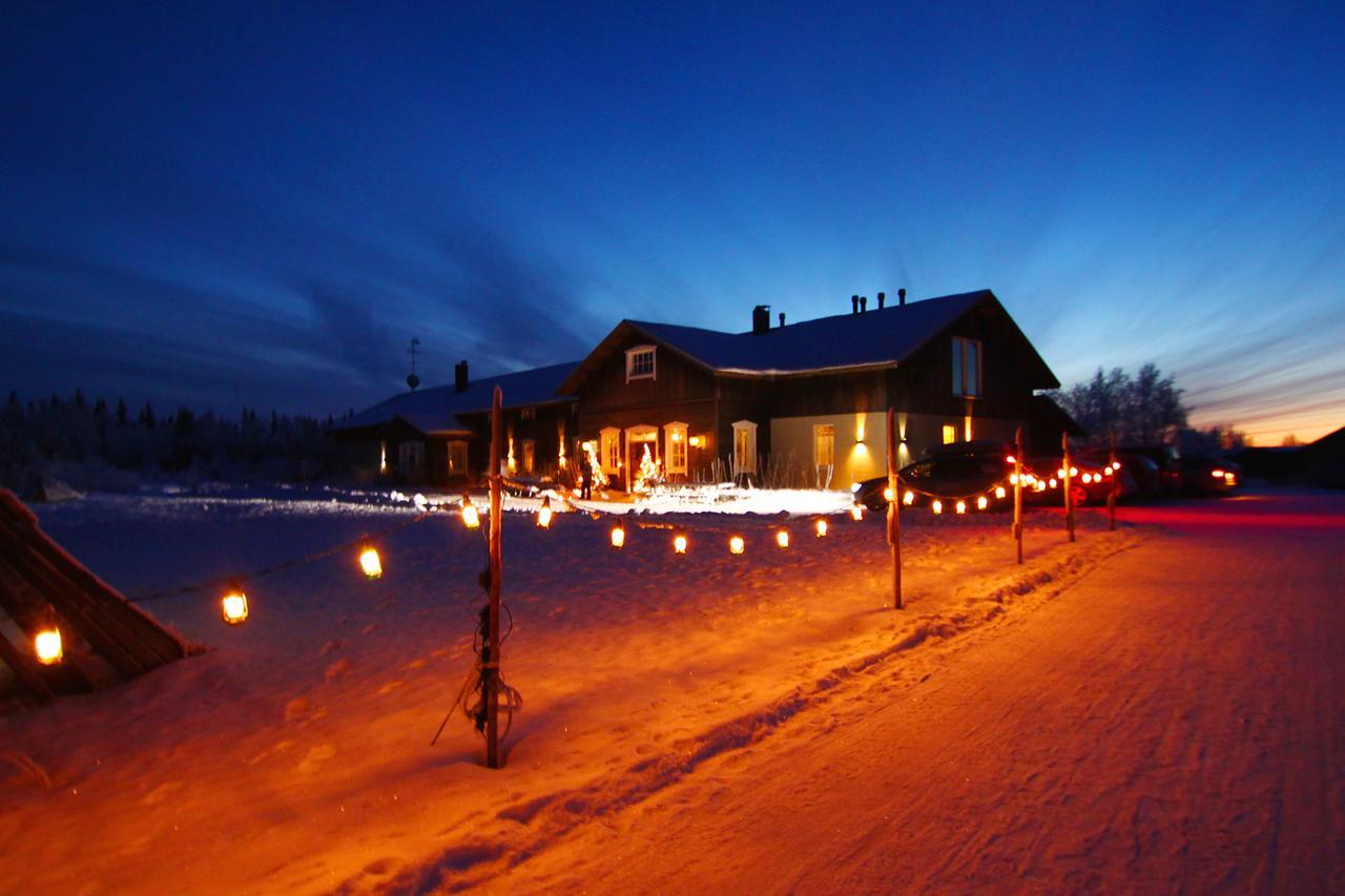 Elves Village Hotel Köngäs Extérieur photo
