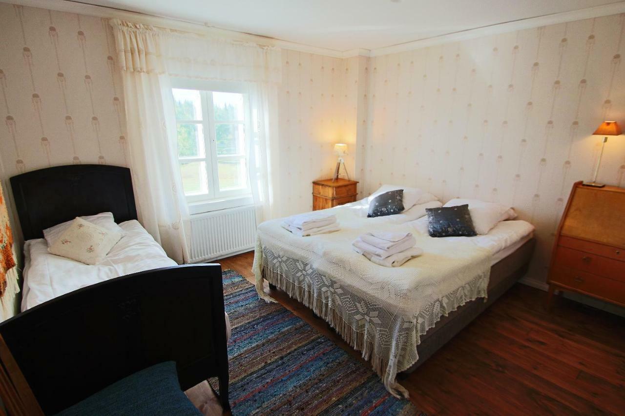 Elves Village Hotel Köngäs Extérieur photo